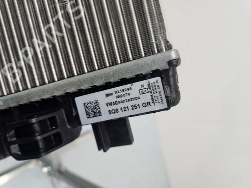 Water radiator VW GOLF VIII (CD1, DA1) 1.5 eTSI | BP30549227M31 - Image 4