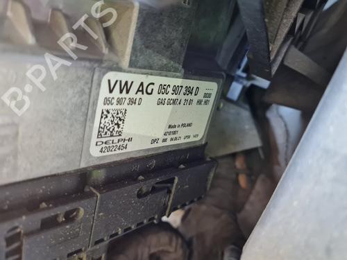 Used Engine control unit (ECU) Engine control unit (ECU) VW POLO V (6R1, 6C1) 1.0 TSI (95 hp) 21654761 21654761