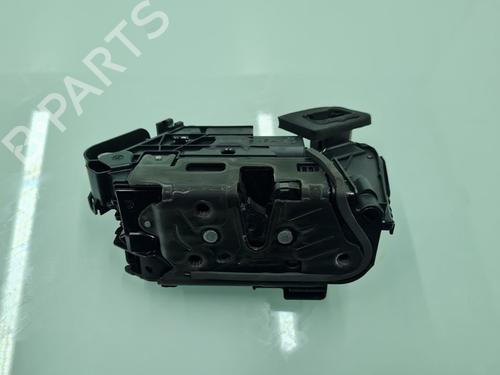 front-right-lock-vw-touran-5t1-5tb837016c-2015-21638659 main image