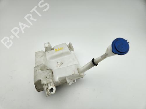 windscreen-washer-tank-ford-focus-iii-2010-2011-2012-2013-2014-2015-2016-2017-2018-2019-2020-33397765 main image