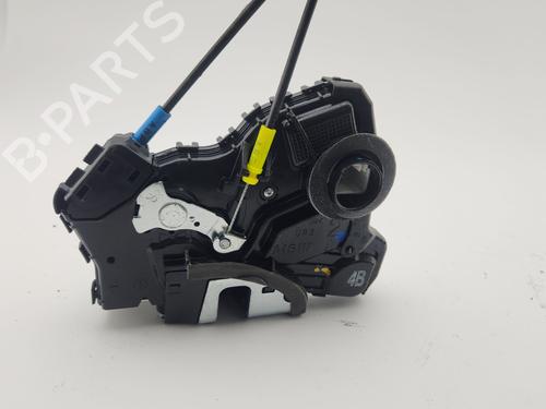front-right-lock-toyota-auris-_e18_-2012-2013-2014-2015-2016-2017-2018-2019-36866215 main image
