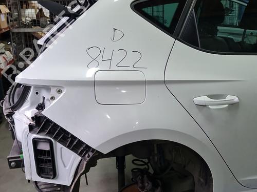 Bagstkærm Højre Bagstkærm Højre SEAT LEON (5F1) 2.0 TDI (150 hp) 37636169 37636169