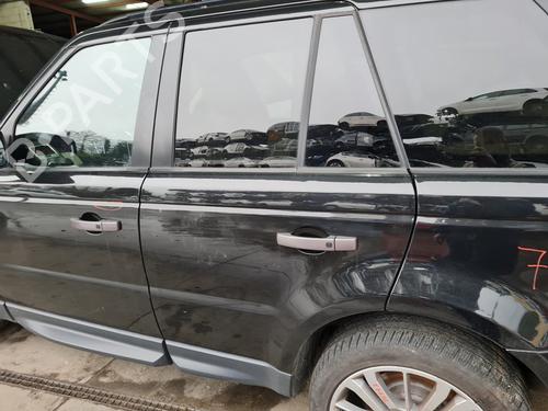 Used Left rear door LAND ROVER RANGE ROVER SPORT I (L320) [2005-2013]  24220423