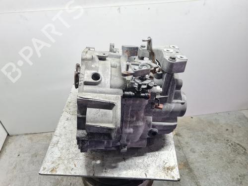manual-gearbox-vw-touran-1t1-1t2-hdu-2003-2004-2005-2006-2007-2008-2009-2010-21650814 main image