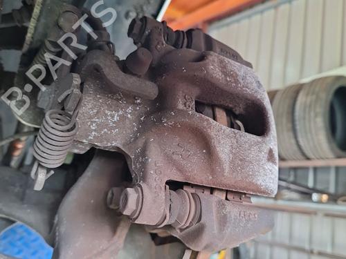Used Right rear brake caliper Right rear brake caliper TOYOTA AURIS (_E18_) 1.8 Hybrid (ZWE186_, ZWE186R) (136 hp) 40087676 40087676