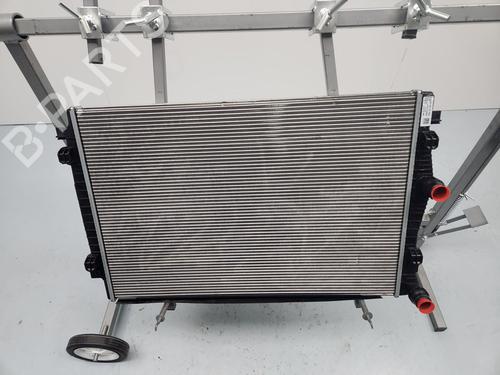 Used Water radiator VW GOLF VIII (CD1, DA1) [2019-2025]  30549227