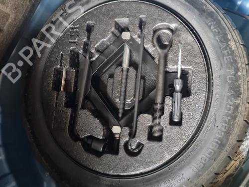 Used Jack Kit HYUNDAI i30 (PDE, PD, PDEN) [2016-2025]  30882515