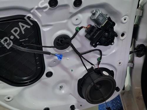 rear-left-window-mechanism-seat-leon-5f1-2012-2013-2014-2015-2016-2017-2018-2019-2020-2021-37636183 main image