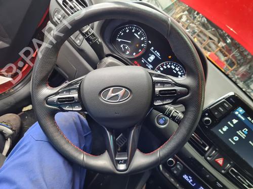 Used Steering wheel HYUNDAI i30 (PDE, PD, PDEN) [2016-2025]  22548875