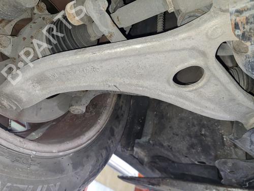 Used Right front suspension arm HYUNDAI i40 I (VF) [2012-2019]  21647368