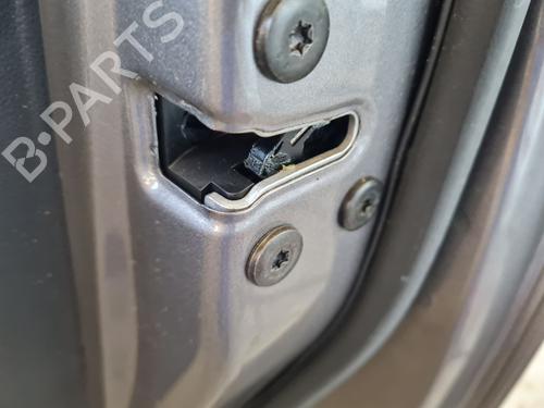 Używane Zamek drzwi przednich prawych RENAULT CAPTUR II (HF_) [2020-2025]  29728534