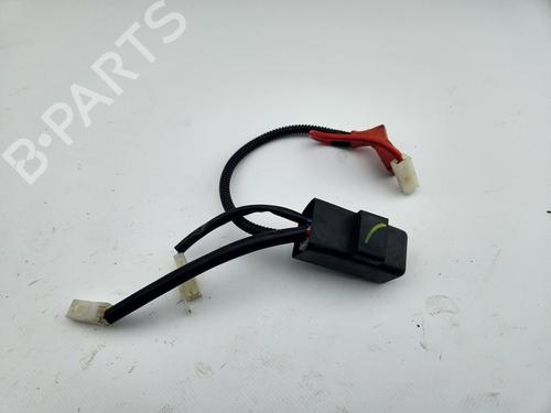 Used Electronic module Electronic module YAMAHA MOTORCYCLES YZF-R YZF-R 125 Race Replica (RE06) (15 hp) 34401350 34401350