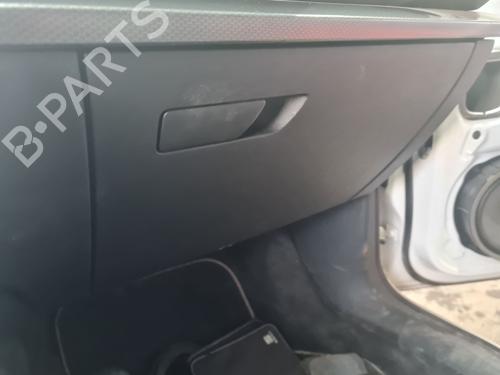 Used Glove box Glove box SEAT LEON Sportstourer (KL8, KLD) 2.0 TDI (115 hp) 30759568 30759568