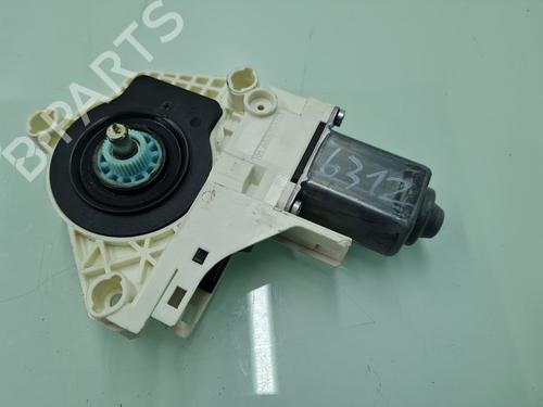 Used Left front window motor AUDI Q3 (8UB, 8UG) [2011-2020]  21645798