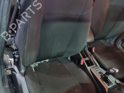Used Right front seat Right front seat FORD FOCUS III [2010-2020] 33243271 33243271