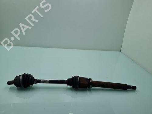 Used Right front driveshaft Right front driveshaft VOLVO V40 Hatchback (525) [2012-2019] 21647207 21647207