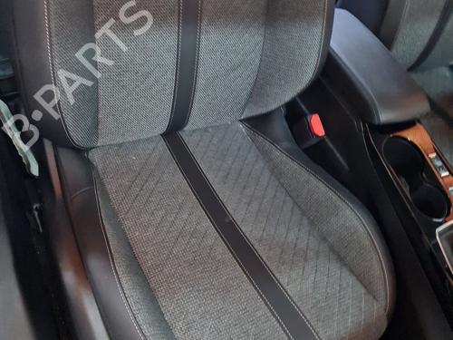 Used Right front seat Right front seat 38236507 38236507