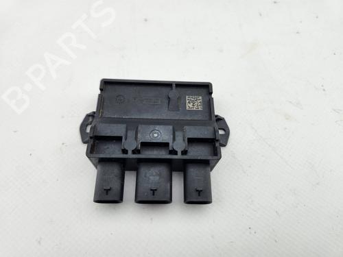 Elektronisk modul BMW 3 (G20, G80, G28) 330 d xDrive (265 hp) 29290101
