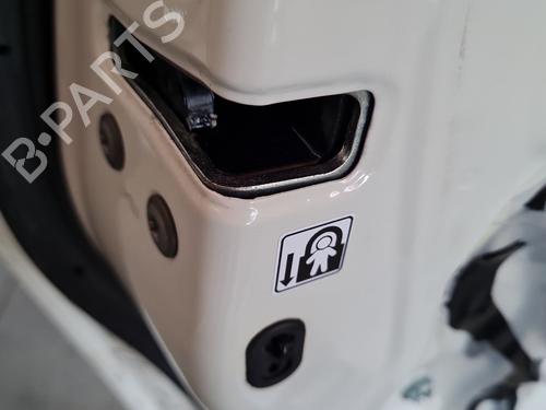 Used Rear left lock Rear left lock TOYOTA AURIS (_E18_) 1.8 Hybrid (ZWE186_, ZWE186R) (136 hp) 40087645 40087645