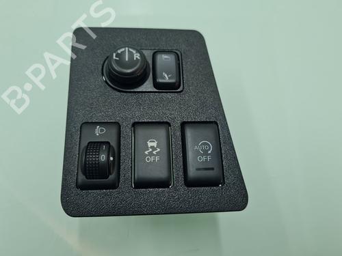 Used Switch NISSAN QASHQAI / QASHQAI +2 I (J10, NJ10, JJ10E) 1.6 dCi All-wheel Drive (130 hp) 21651776