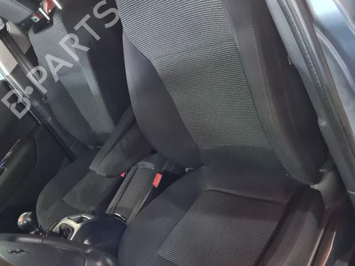 Used Left front seat Left front seat PEUGEOT 5008 (0U_, 0E_) [2009-2017] 33852604 33852604