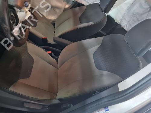 left-front-seat-ford-transit-courier-b460-mpv-2014-33026333 main image