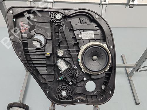 rear-left-window-mechanism-hyundai-i30-pde-pd-pden-2016-34040462 main image