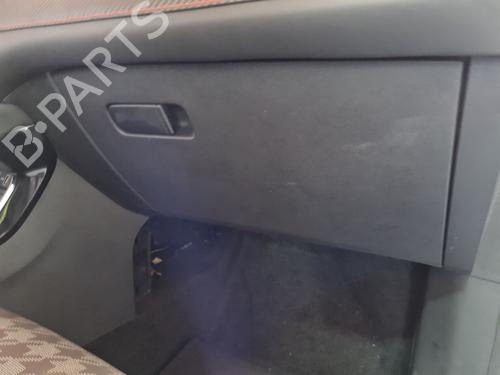 Used Glove box Glove box MG MG ZS SUV (AZS1) 1.5 VTi (114 hp) 38107570 38107570
