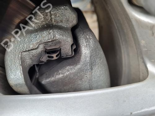 Used Right front brake caliper Right front brake caliper VW GOLF VIII (CD1, DA1) 2.0 TDI (116 hp) 23780995 23780995