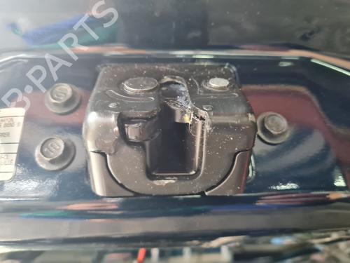 Used Tailgate lock TOYOTA RAV 4 IV (_A4_) 2.5 Hybrid (AVA42_) (197 hp) 32118450