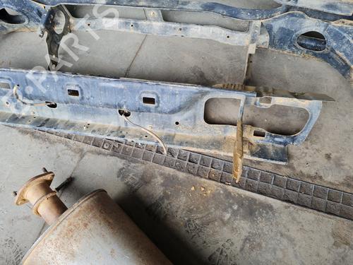 Used Rear bumper reinforcement NISSAN TERRANO II (R20) [1992-2007]  21650794
