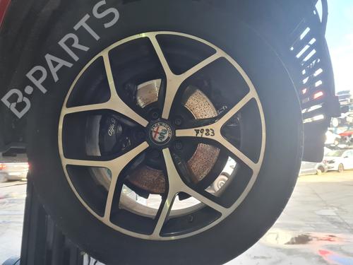 Fælk ALFA ROMEO STELVIO (949_) 2.2 D Q4 (949.AXB2A) (209 hp) 30853370