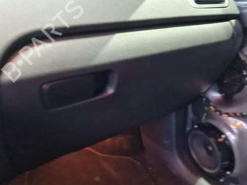 Used Glove box VW POLO V (6R1, 6C1) [2009-2022]  28423989