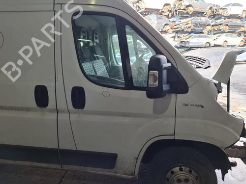 Used Right front door FIAT DUCATO Van (250_) 115 Multijet 2,0 D (116 hp) 21768032