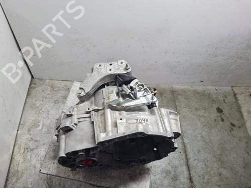 manual-gearbox-vw-caddy-iv-mpv-sab-saj-tvu-2015-21767510 main image