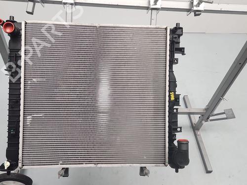 Used Water radiator Water radiator 37643670 37643670