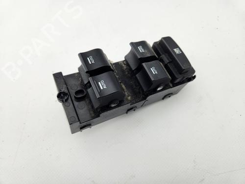 Used Left front window switch Left front window switch HYUNDAI i40 I (VF) [2012-2019] 29148484 29148484