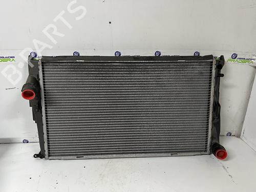 Used Water radiator Water radiator BMW 3 (E90) 318 d (143 hp) 21660695 21660695