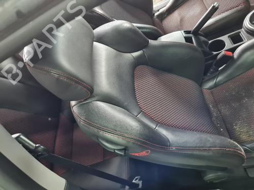 Used Right front seat HYUNDAI COUPE II (GK) [2001-2012]  21652936