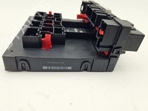 Fuse box VW GOLF V (1K1) | BP39098883E1 - Image 4