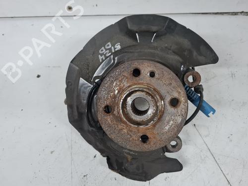 Used Right front steering knuckle Right front steering knuckle MINI MINI (R56) Cooper (122 hp) 21636582 21636582