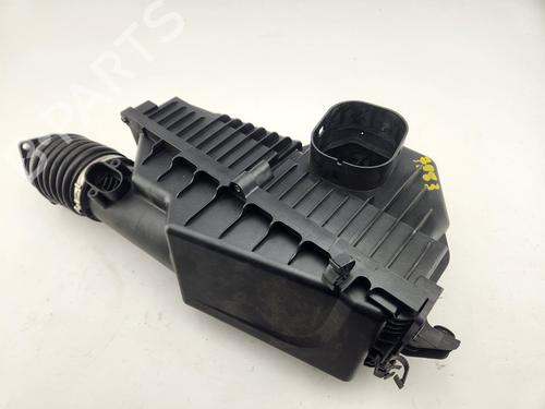 Used Air filter box ALFA ROMEO STELVIO (949_) 2.2 D Q4 (949.AXB2A) (209 hp) 30876464