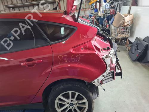 Guarda-lamas trás esquerdo Guarda-lamas trás esquerdo FORD FOCUS III [2010-2020] 33243250 33243250