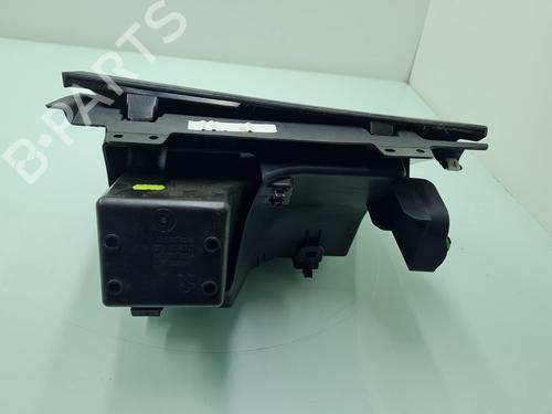 Glove box PEUGEOT 3008 II SUV (MC_, MR_, MJ_, M4_) 1.5 BlueHDi 130 | BP23102330C95 