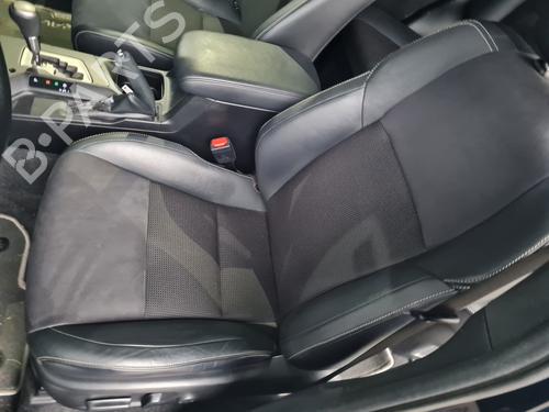 Used Seats set Seats set TOYOTA RAV 4 IV (_A4_) 2.0 4WD (ZSA44_) (151 hp) 32118408 32118408