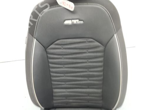 Right front seat KIA XCEED (CD) 1.5 T-GDi MHEV | BP37535792C16 - Image 2