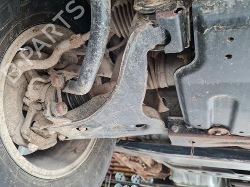 right-front-suspension-arm-mitsubishi-pajero-iii-v7_w-v6_w-1999-2000-2001-2002-2003-2004-2005-2006-2007-21652407 main image