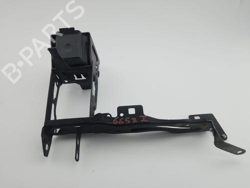 Used Left headlight support Left headlight support BMW 3 Touring (F31) 320 d (190 hp) 37533717 37533717