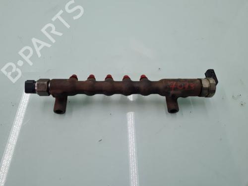 Injection rail TOYOTA HILUX VII Pickup (_N1_, _N2_, _N3_)  | BP22797446M98 