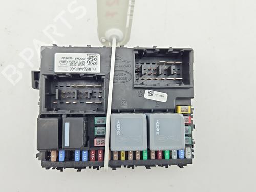 Used Fuse box Fuse box LAND ROVER DEFENDER Station Wagon (L663) D250 MHEV 4x4 (249 hp) 40292007 40292007